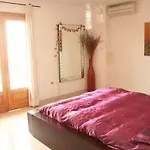 Guest house Santa Eulalia 2*