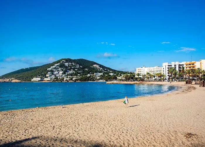 בית הארחה Santa Eulalia 2*