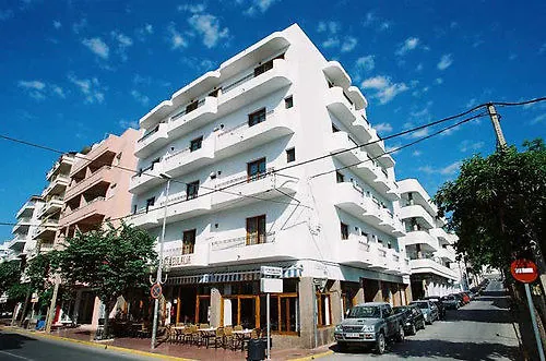 Santa Eulalia 2*