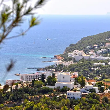 Santa Eulalia Guest house 2*