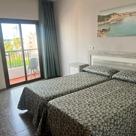 بيت ضيافة Santa Eulalia