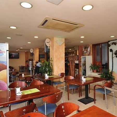 Y Santa Eulalia 2* סנטה אאולריה דס ריו