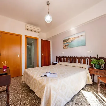 Santa Eulalia 2*